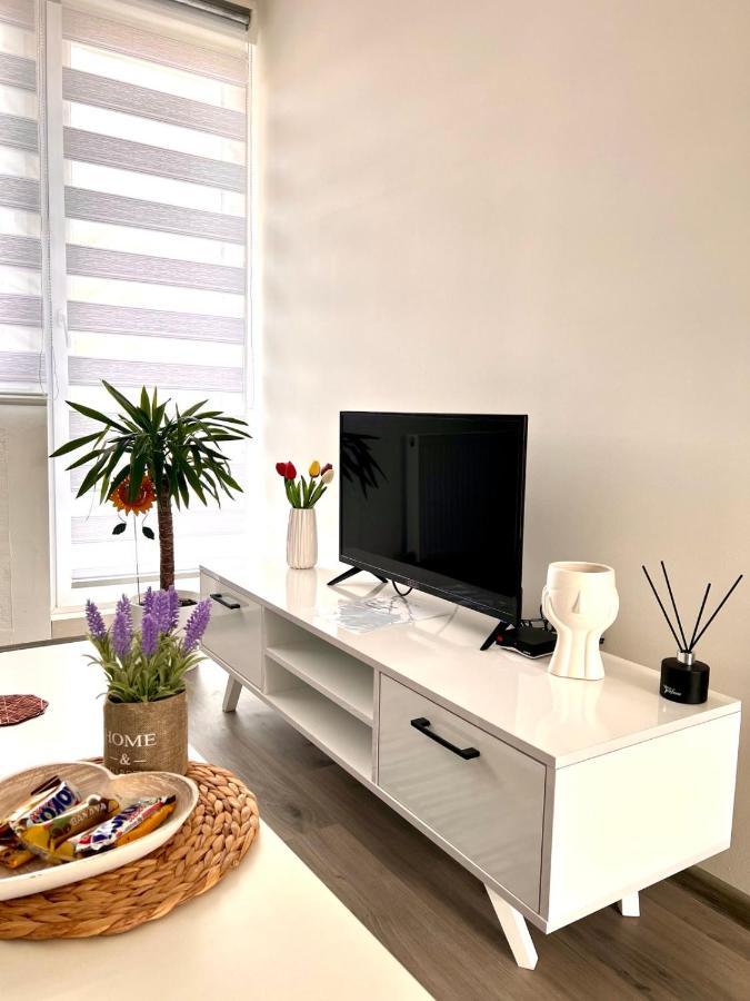 M Apartman Foca Exterior photo